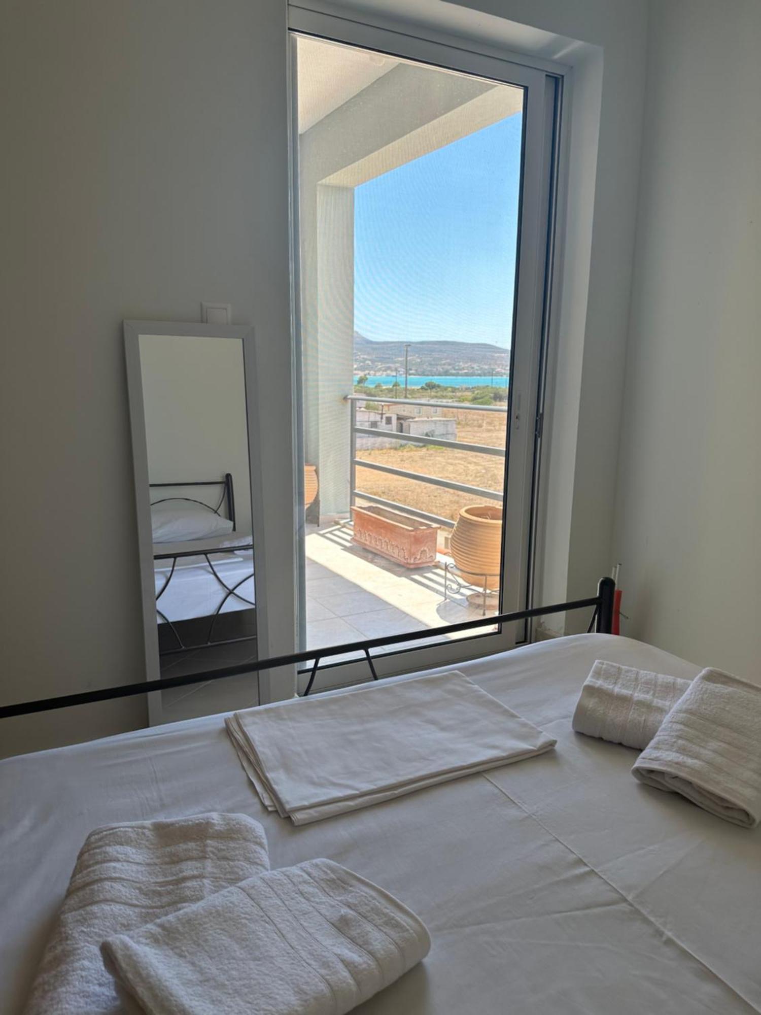 Deer Bay Vila Apartamento Vingláfia Exterior foto